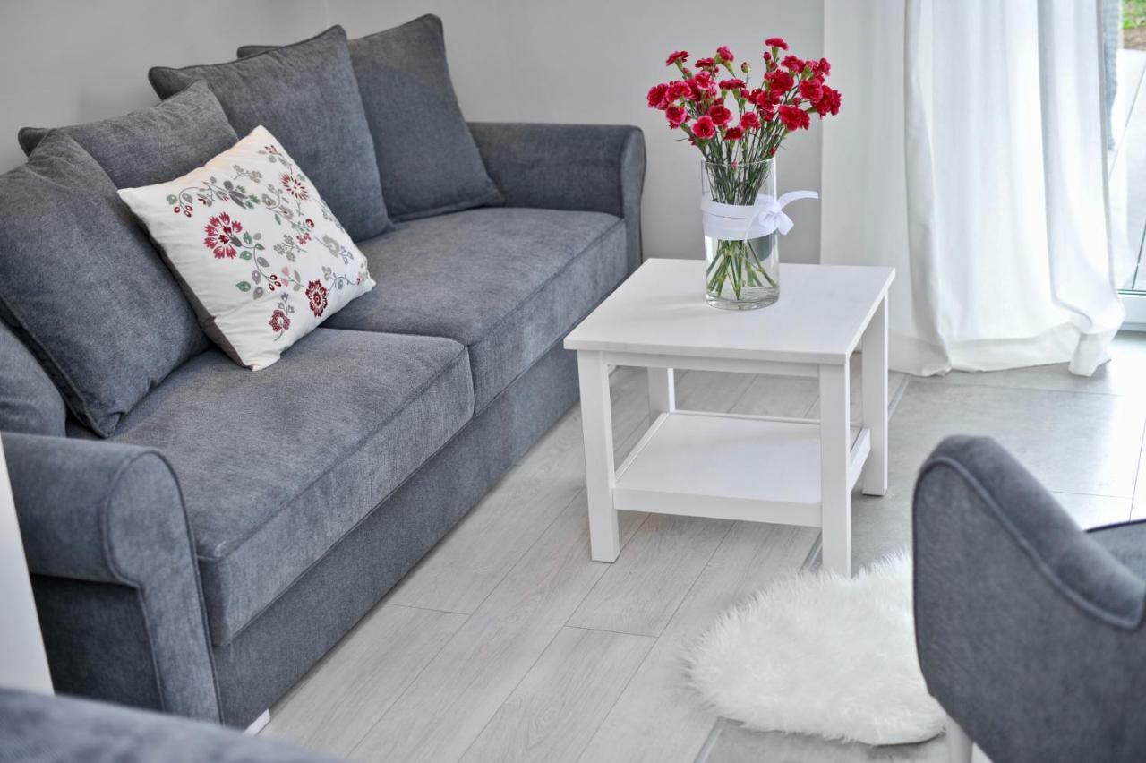 Apartamenty Porto Eli ロビ エクステリア 写真