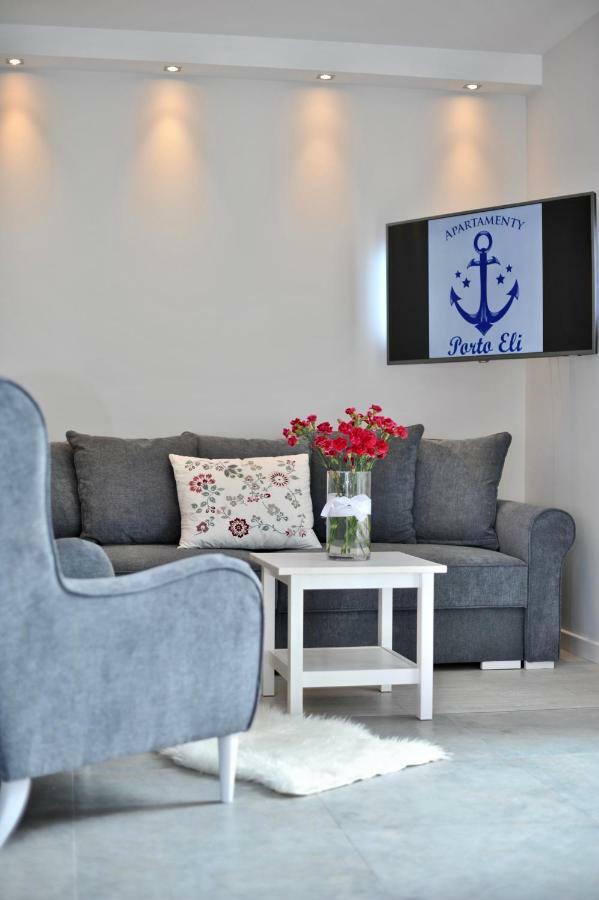 Apartamenty Porto Eli ロビ エクステリア 写真